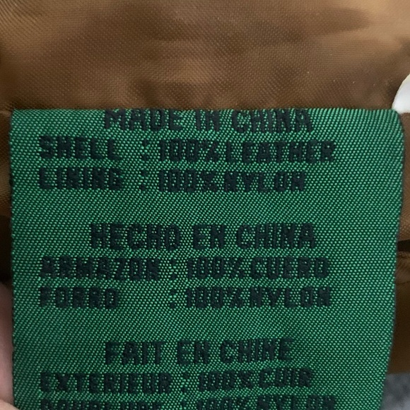 GLOBAL IDENTITY Leather Vest - Picture 4 of 7